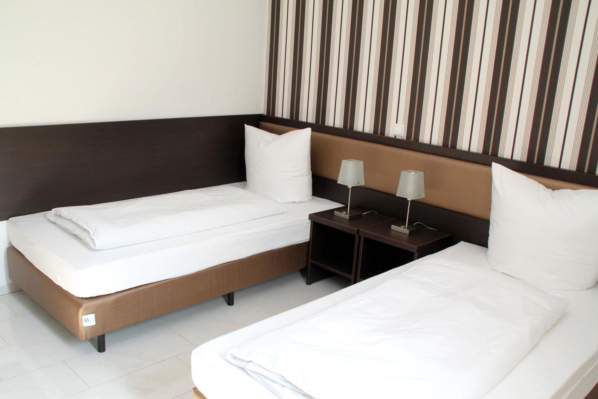 Cityhotel Ahlen Garni Экстерьер фото