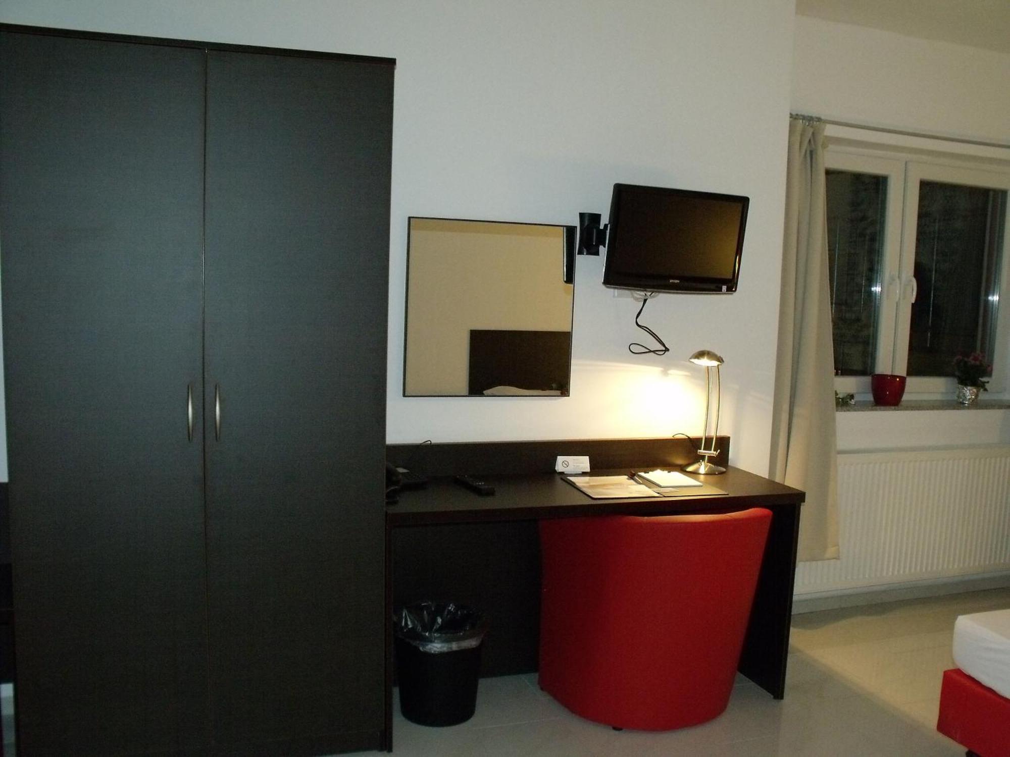 Cityhotel Ahlen Garni Экстерьер фото
