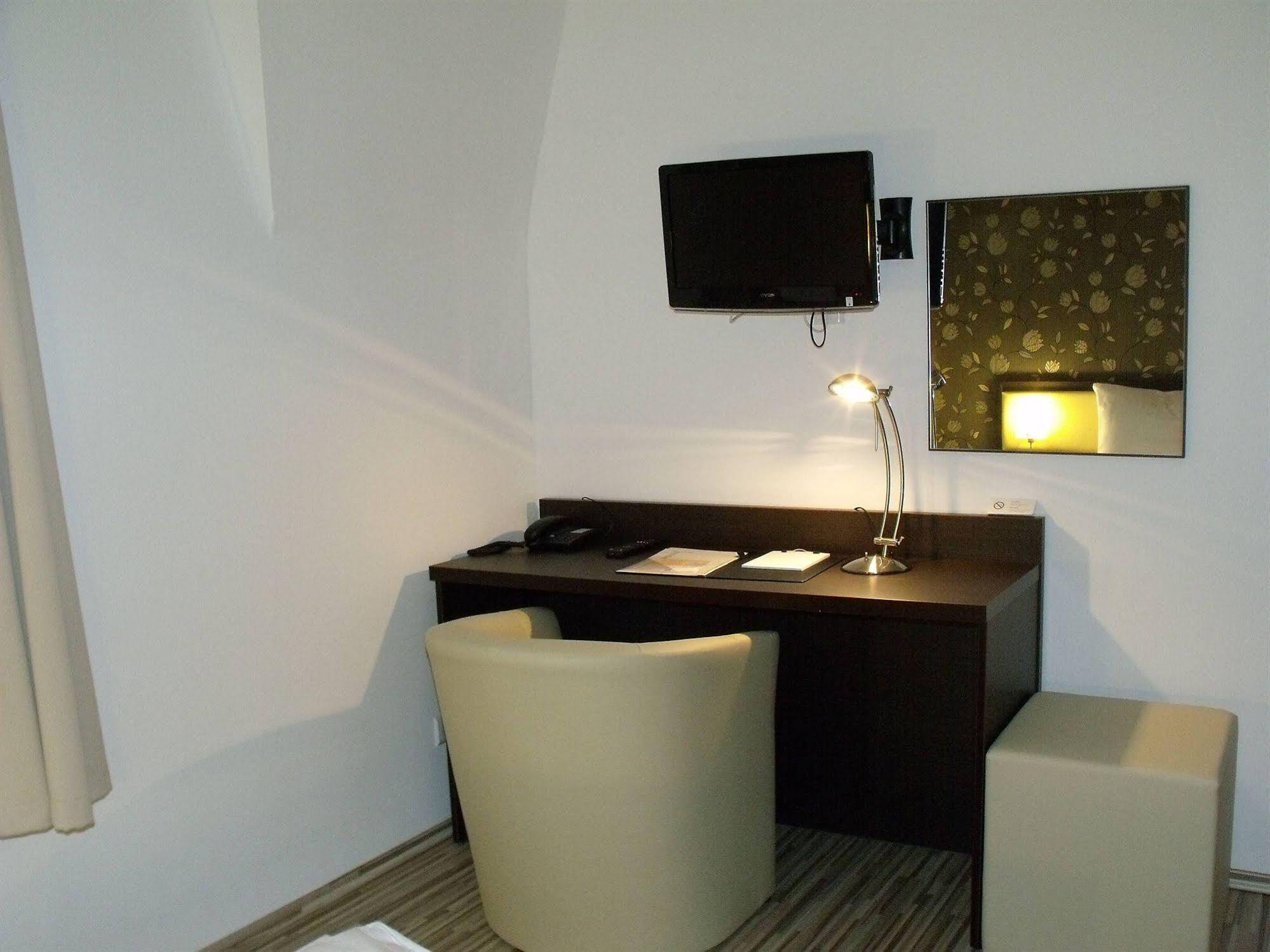Cityhotel Ahlen Garni Экстерьер фото
