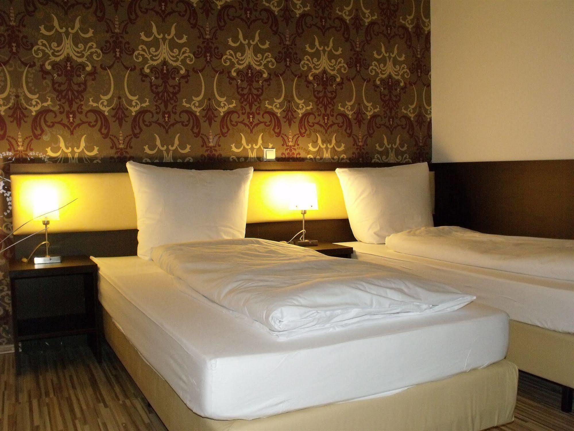 Cityhotel Ahlen Garni Экстерьер фото