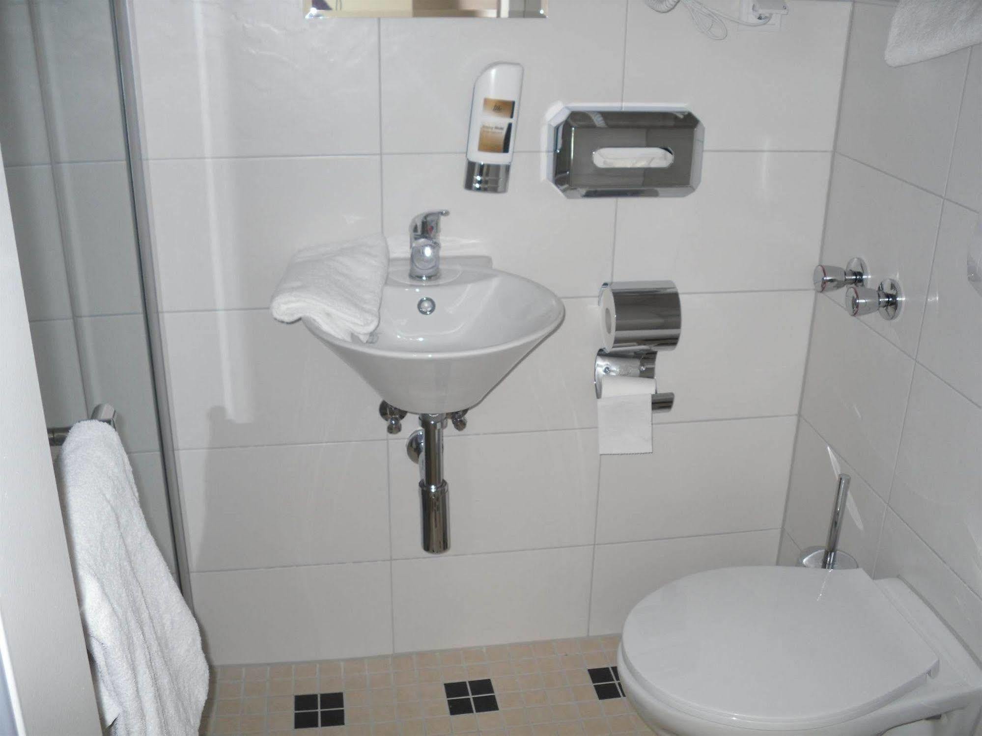 Cityhotel Ahlen Garni Экстерьер фото