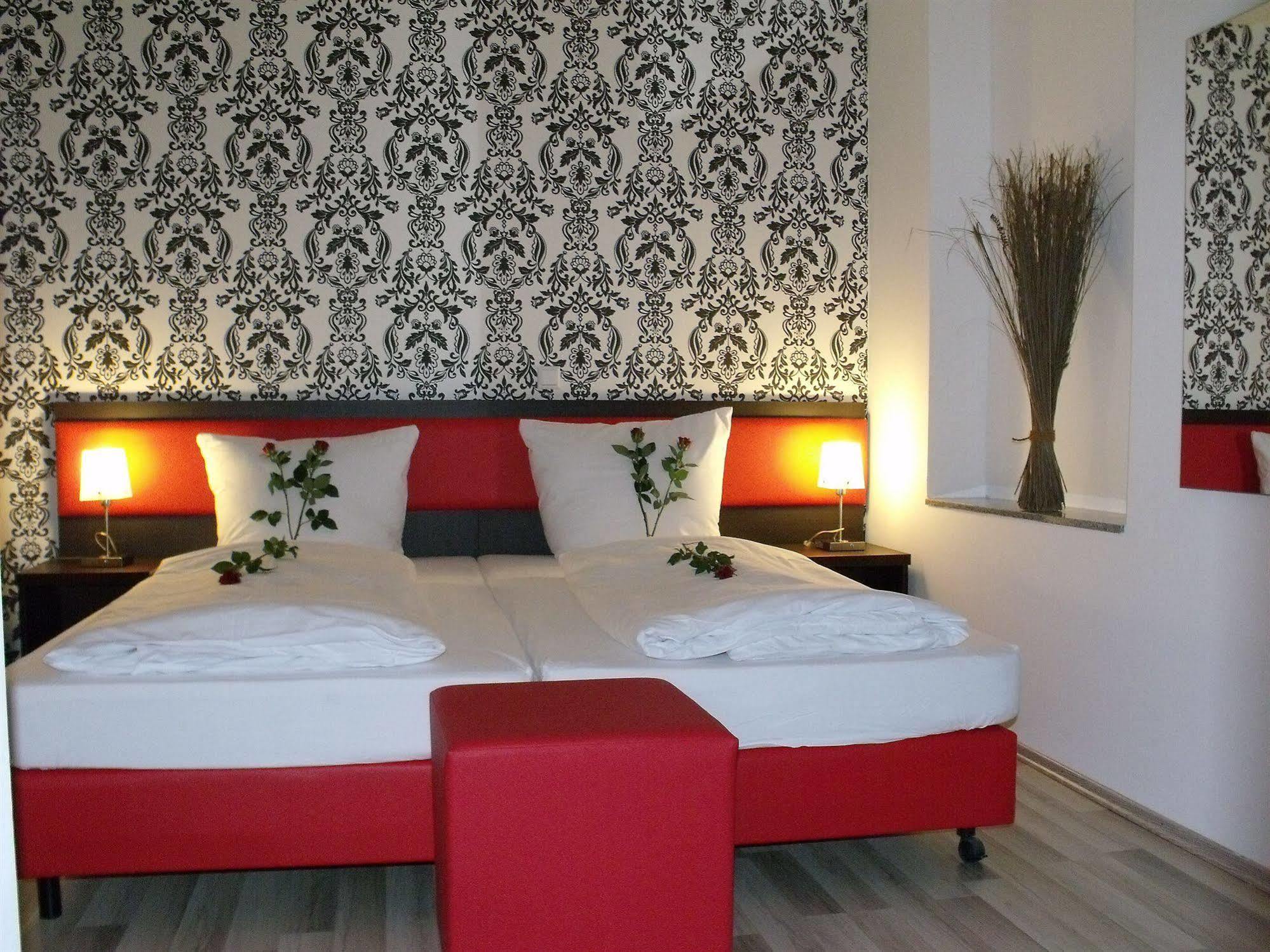Cityhotel Ahlen Garni Экстерьер фото