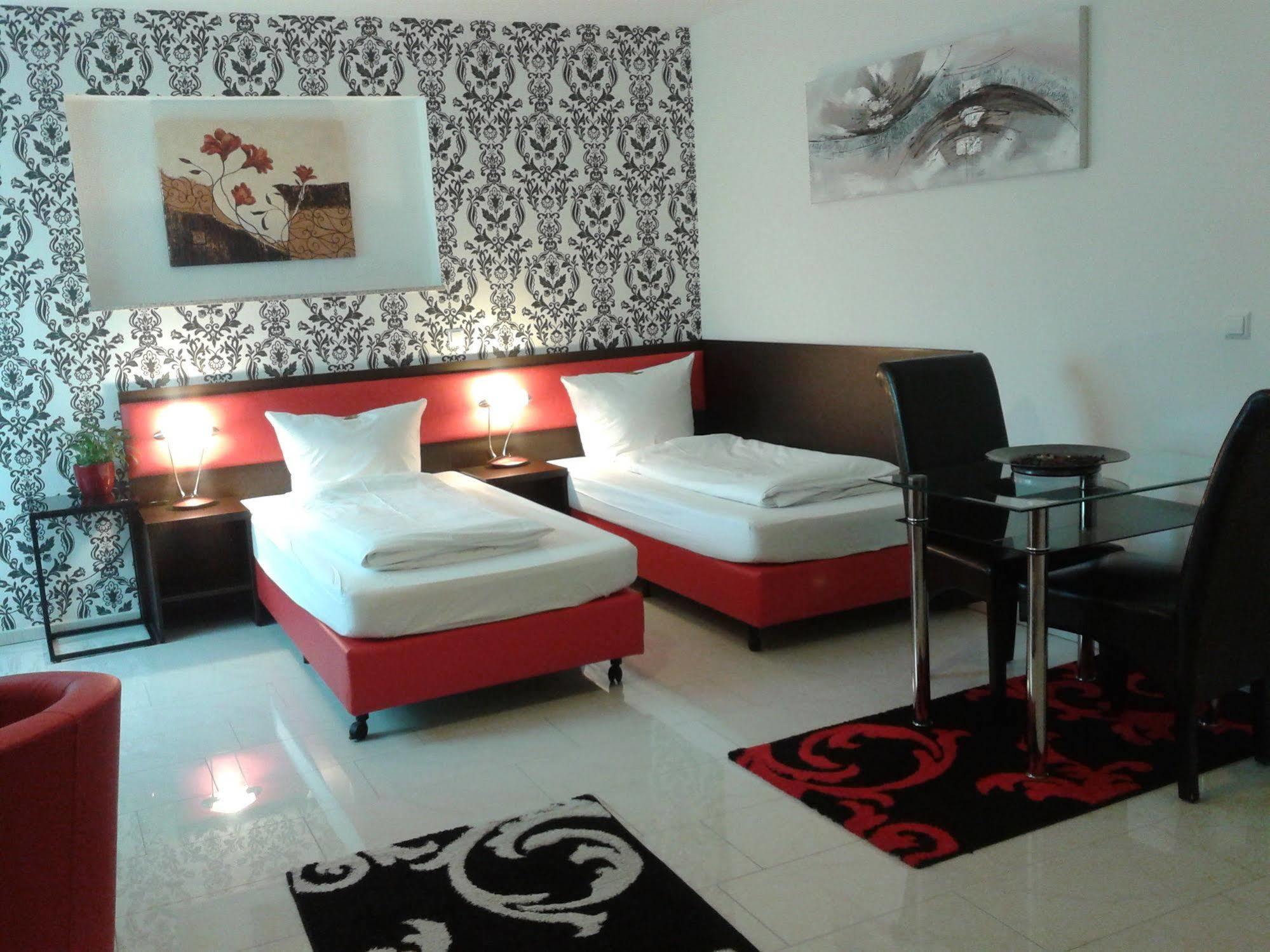 Cityhotel Ahlen Garni Экстерьер фото